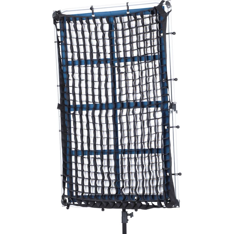 Intellytech LiteCloth 2.0 Mega-LC Bi-Color LED Softpanel mieten