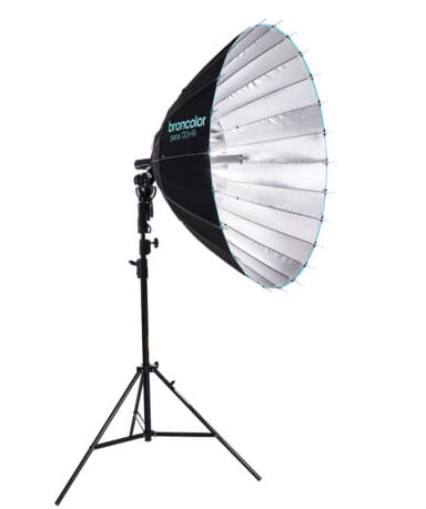 Broncolor Para 133 mit Stativ