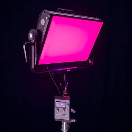 Aputure Nova P300C RGB Panel mieten