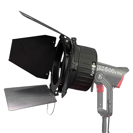APUTURE Fresnel lens F10 w/barndoors - #GD