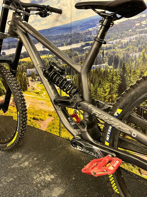 Commencal Furious Ride -alamäkipyörä 2020 koko L 