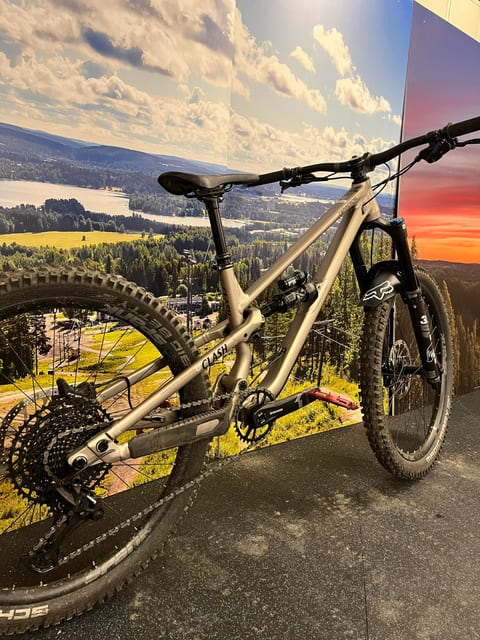 Commencal Clash 260- enduropyörä XS